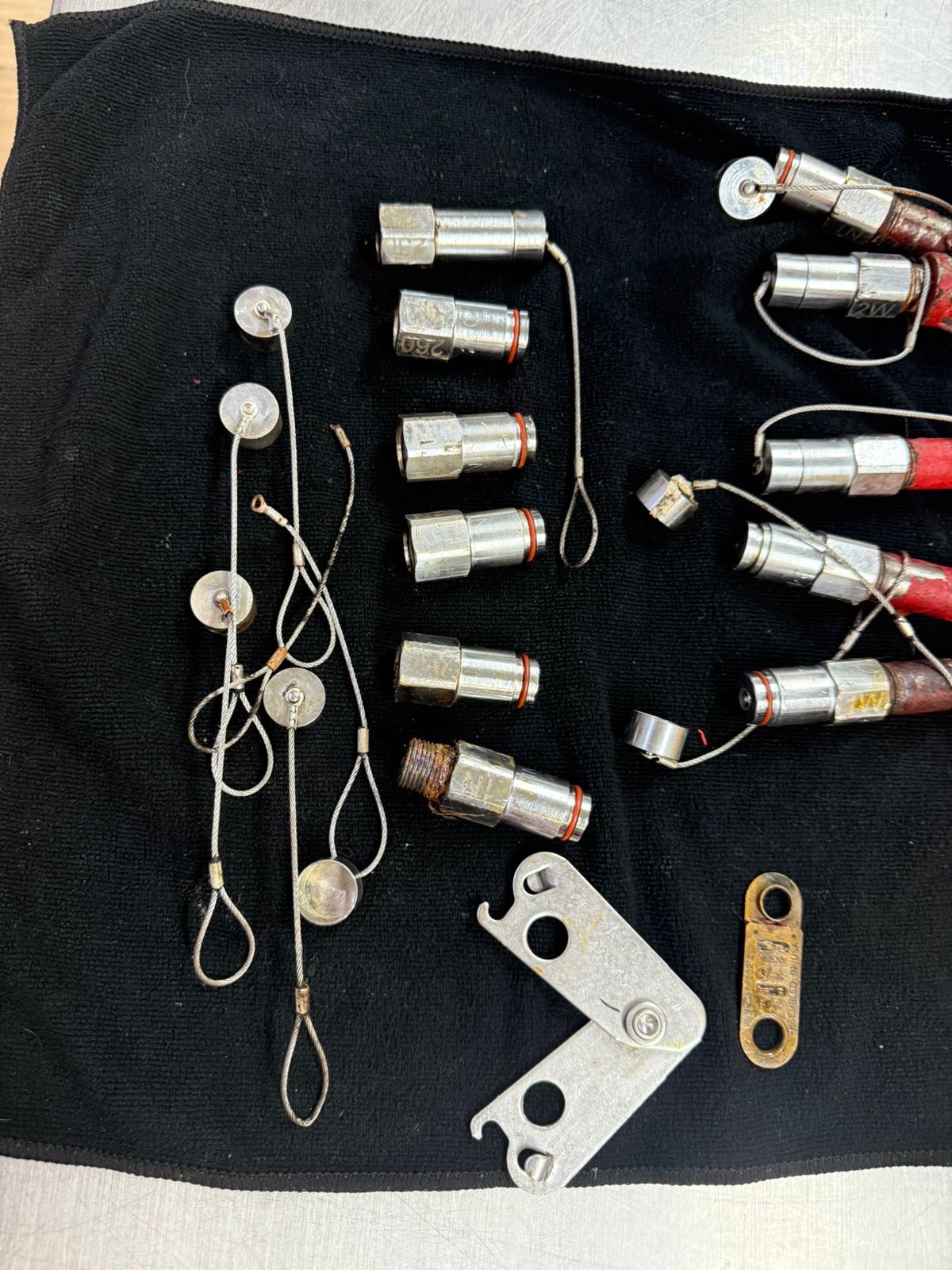 Piezas y componentes de extintores